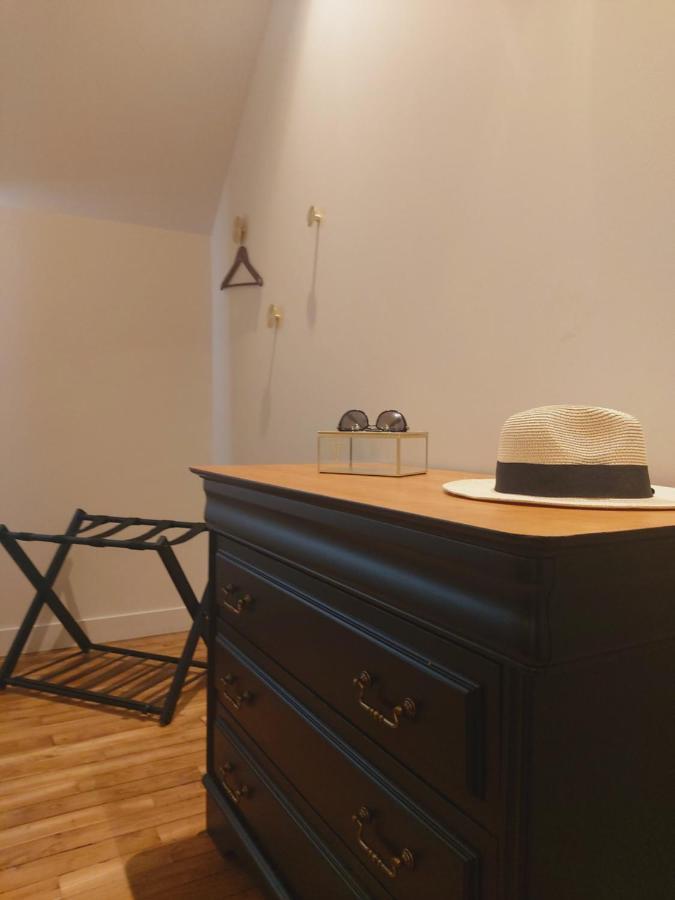 La Touline Apartment กงการ์โน ภายนอก รูปภาพ